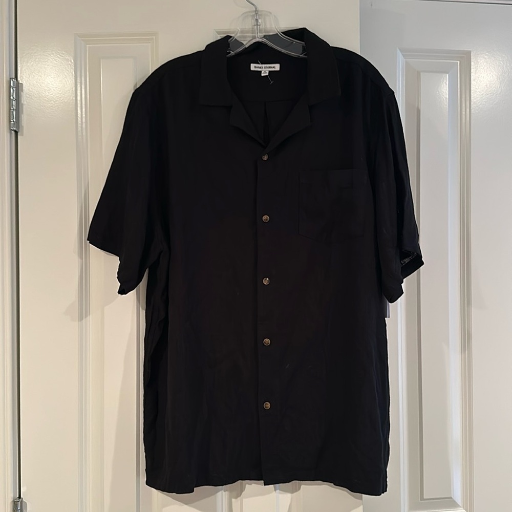 Men's Black Short Sleeve Shirt